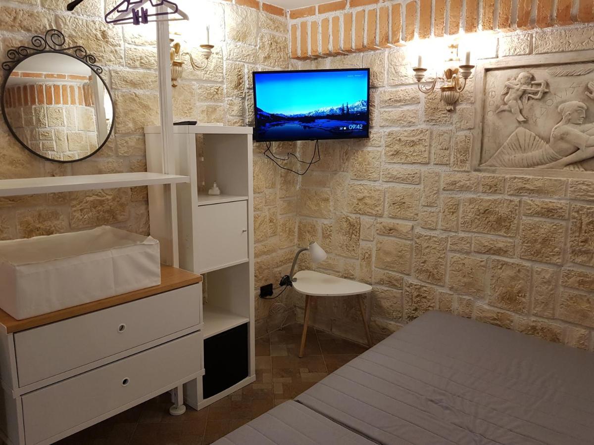 Villa Rimini - Seaview & Roman Holidays Apartments - Garden&Beach 300Mt Anzio Extérieur photo